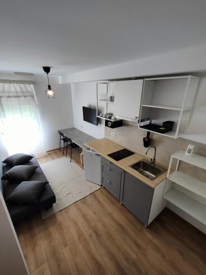 Mdc Apartment *